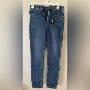 NWT Express Skinny Jeans